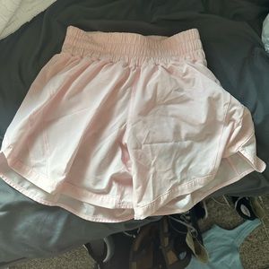 Lululemon Speed Up HR short 4’